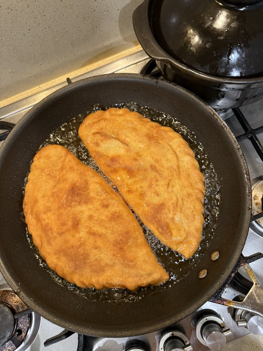 Нөгөө далан давхарыг чинь хийж үзэж санаагаа амраалаа