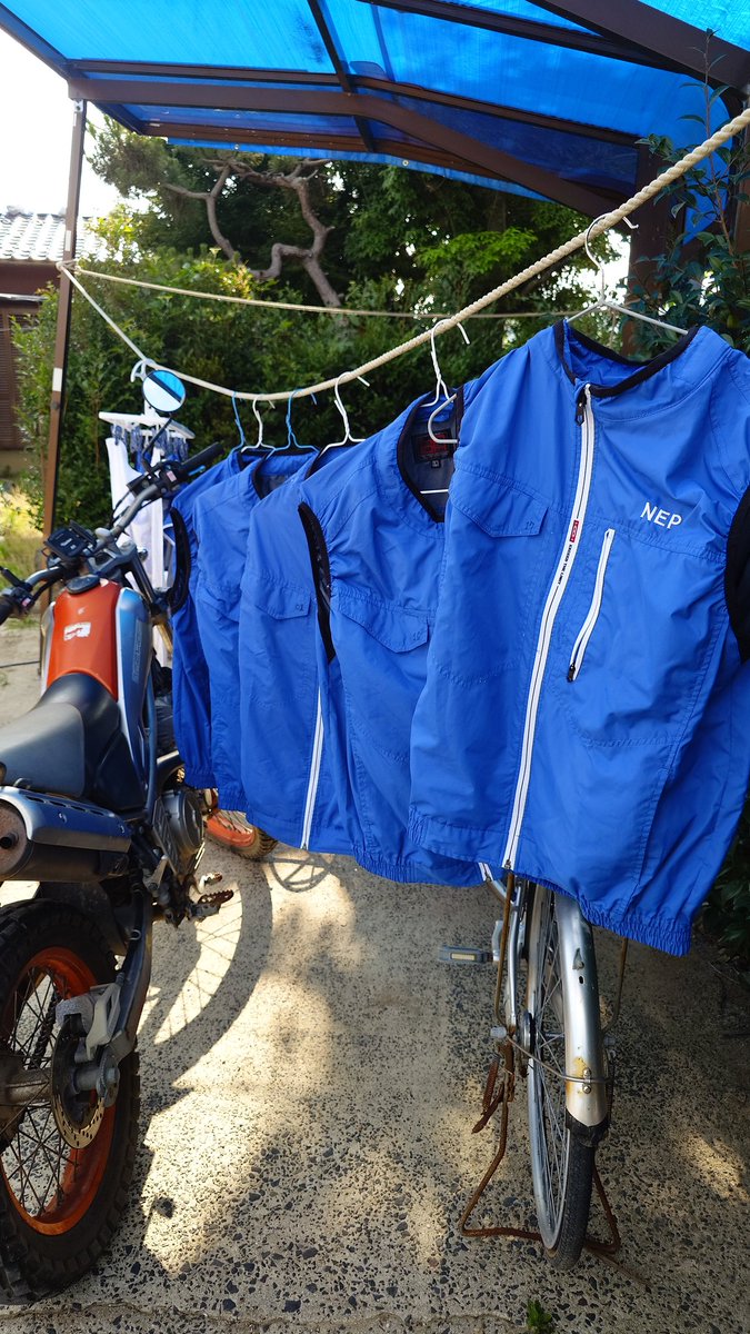 【空調服】
暑い毎日が続く中、日中の活動では暑さ対策する事は大切！

昨年支援で頂いた空調服は、今年も大活躍です！ありがとうございます！

◇Yahoo募金→donation.yahoo.co.jp/detail/5574001

◇Amazon欲しいモノリスト→amazon.jp/hz/wishlist/ls…

#たまりば #NEP #災害ngo結 #欲しいモノリスト