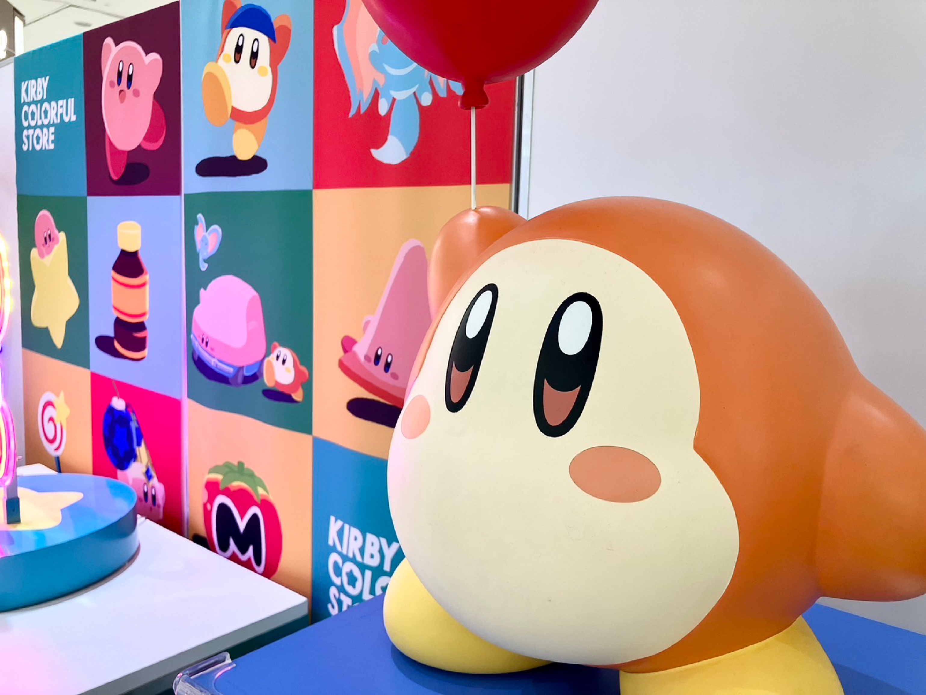 カービィ　カラフルストア　限定品　マスコット 星のカービィ カラフルストア ふうせんマスコット - メルカリ