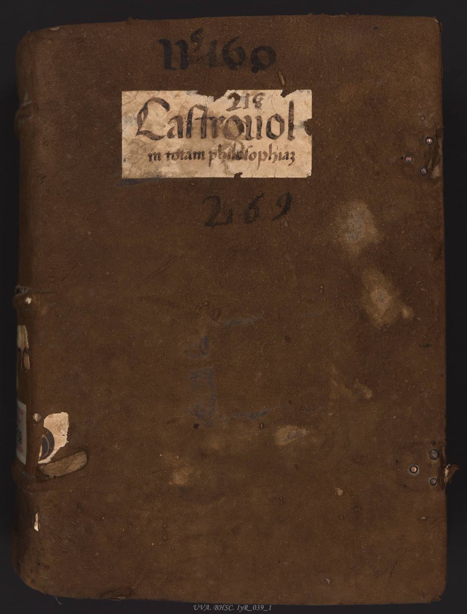 Según su colofón, el incunable 039(1) se terminó de imprimir un 14 de julio de 1489. Se trata de unos comentarios a la Física de Aristóteles reunidos por Pedro de Castrobol, un monje nacido en el municipio vallisoletano de Mayorga uvadoc.uva.es/handle/10324/1…