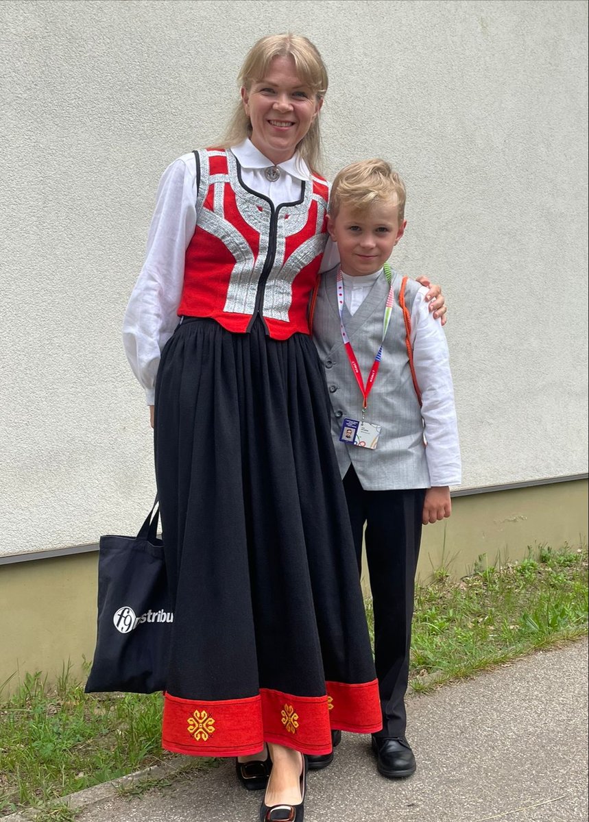 USEmbassyRiga's tweet image. Latvia is full of cheers! 🇱🇻 We were grateful to once again witness the amazing talent of Latvians by attending many of the Youth Song and Dance Festival events last week! We are especially proud of the children of our local staff who participated in the Festival. As we have seen…