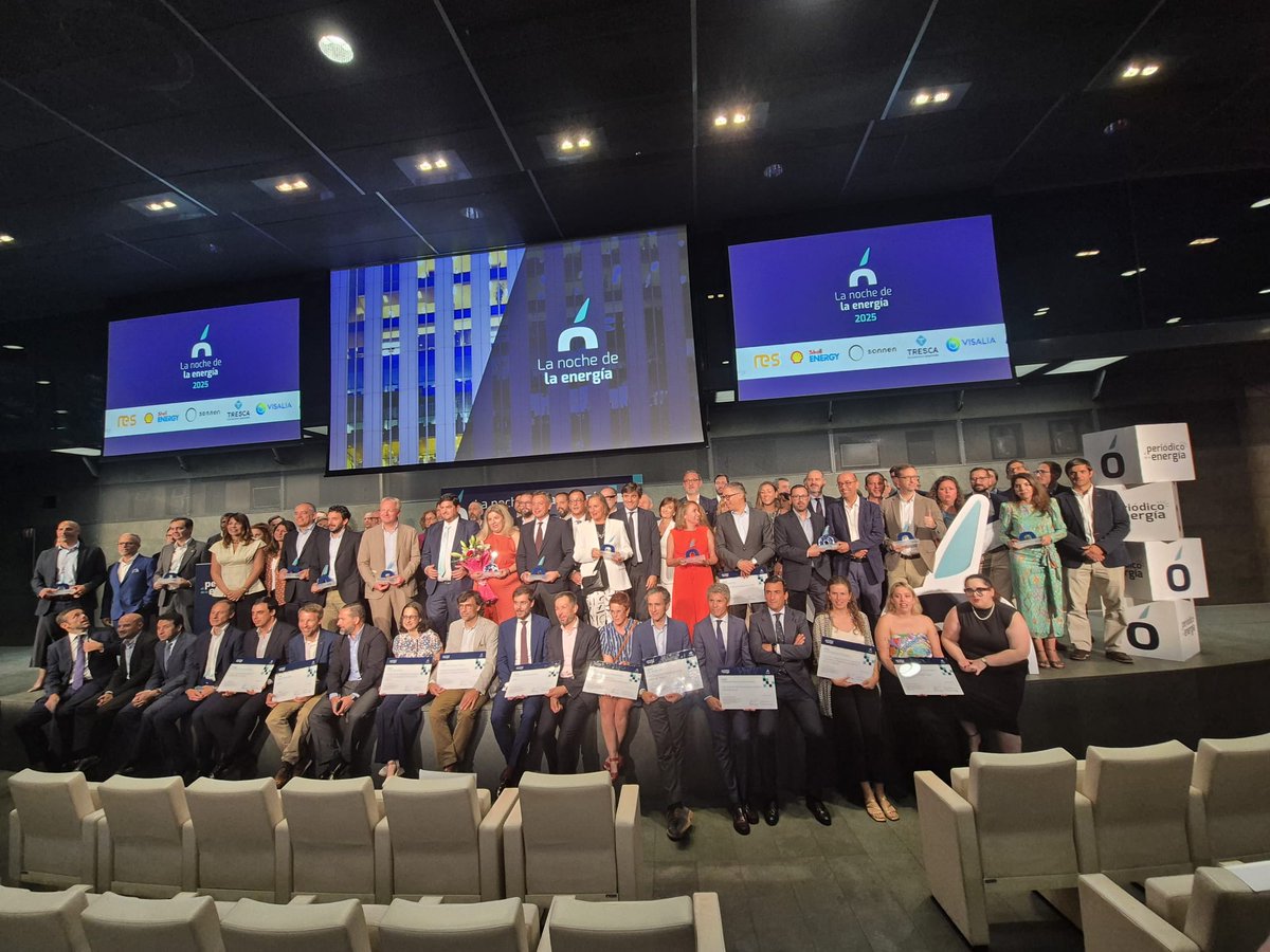 Mención finalista en la Categoría Talento en la edición Premios Periódico de la Energía 2025.
 
Otorgada al evento WINDTALENT que organizan de forma conjunta AEE y UPM.
 
La categoría fue patrocinada por Engie
 
#upmpleo #AEE #SomosUpm
#nochedelaenergia #ENGIE