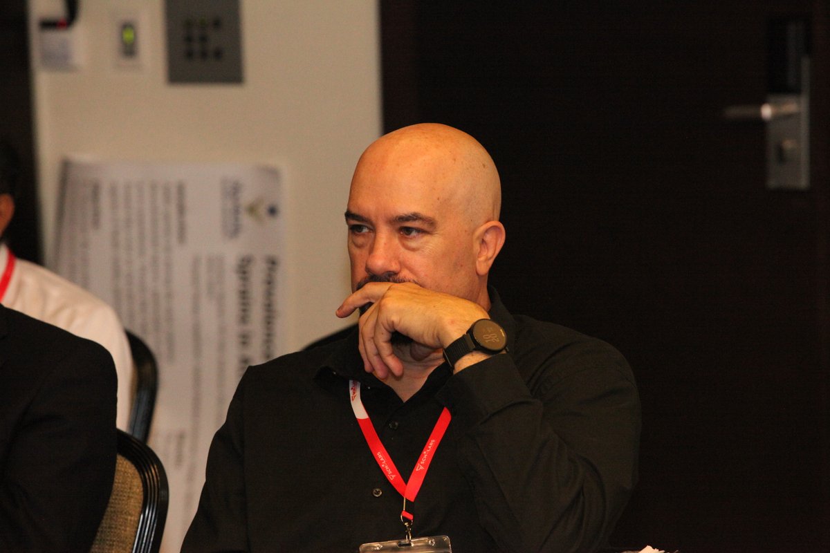 ConferenceAging's tweet image. We were thrilled to welcome Dr. Mark McCormick (Univ. of New Mexico Health Sciences Center, 🇺🇸) as an OCM &amp;amp; Keynote Speaker at #WCFA2025! 🧠🧬

His insights on aging science left a lasting impact.
📸 Glimpses from the event below!

@ScholarsConfer1