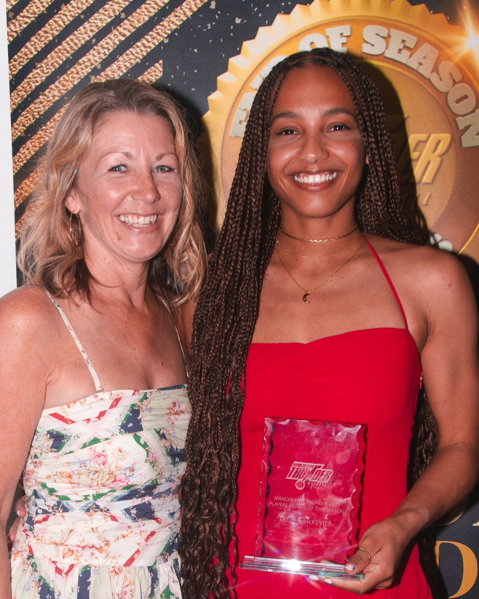 A huge #congratulations to our 2⃣0⃣2⃣5⃣ Players' Player of the Season: Taylor McKevitt (<a href="/16_taylorr/">Taylor</a>) 🤩👏

🏆 Presented by Karen Turbuck from <a href="/Betfred/">Betfred</a>

#NSL2025 #netballawards