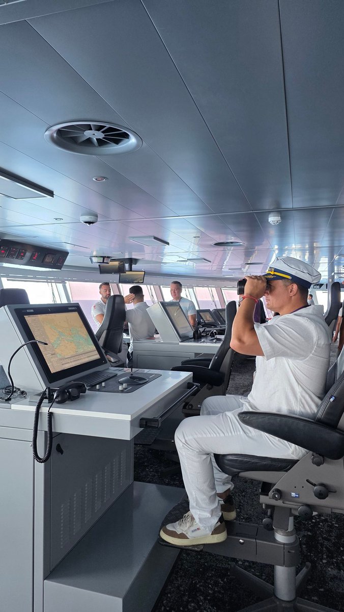 Stephen R Power tweet media