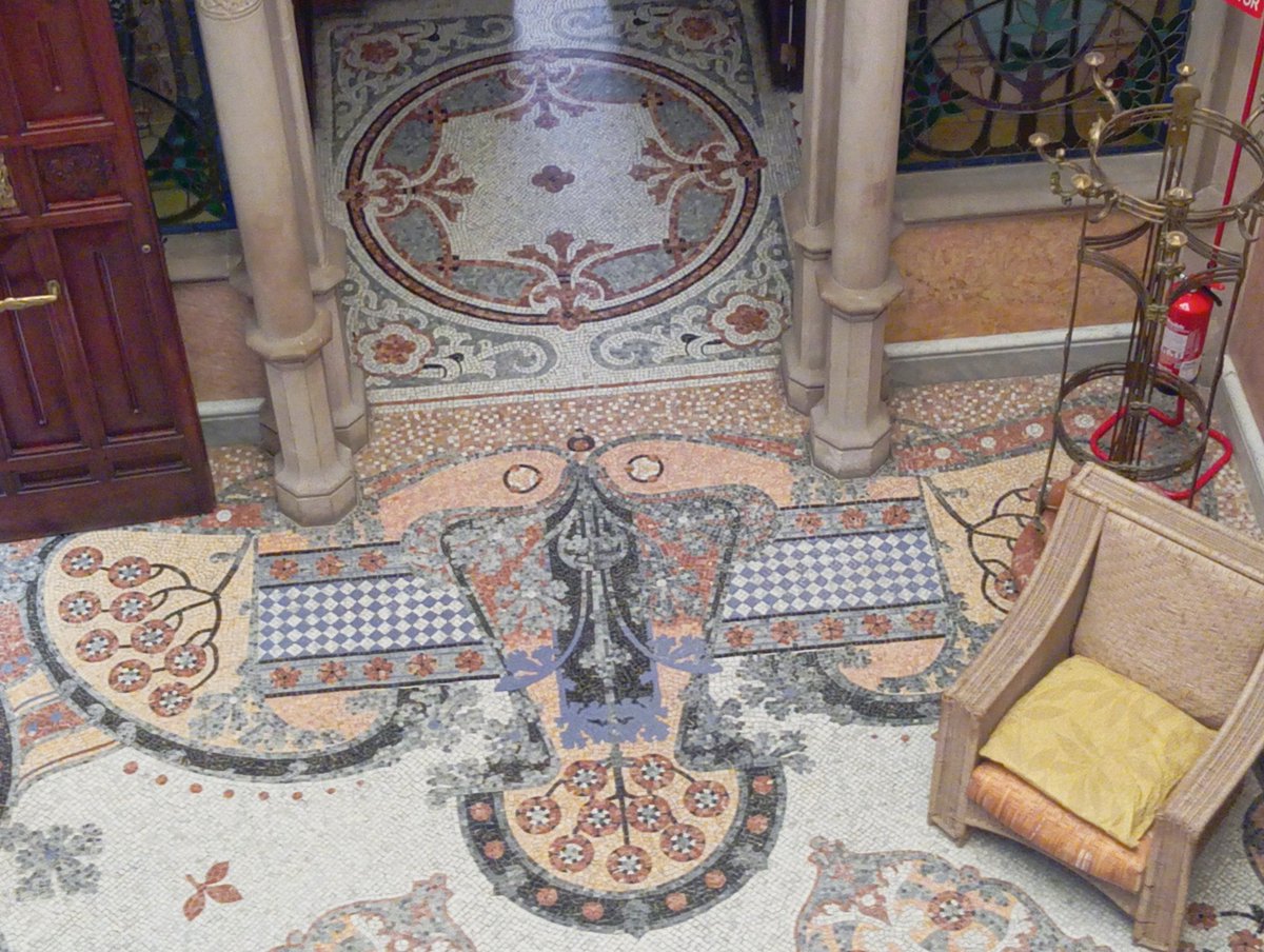 Esther Celma tweet media