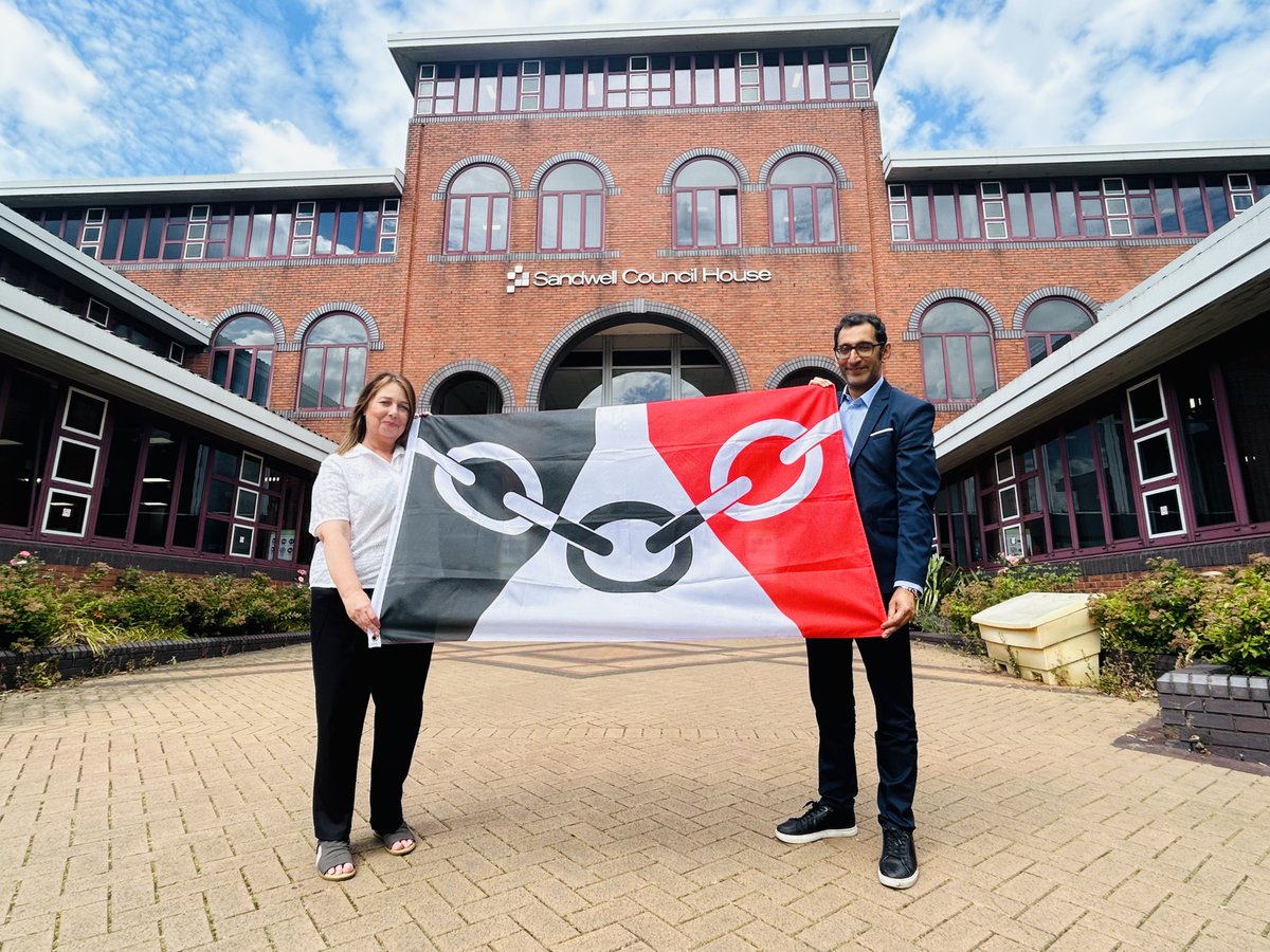 🖤⛓️❤️ Happy Black Country Day! Today's the day we celebrate our proud heritage, and how bostin we are.