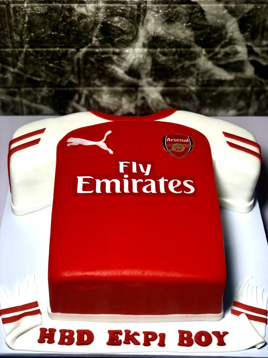 storezdidii's tweet image. Football lovers we cooked for y’all