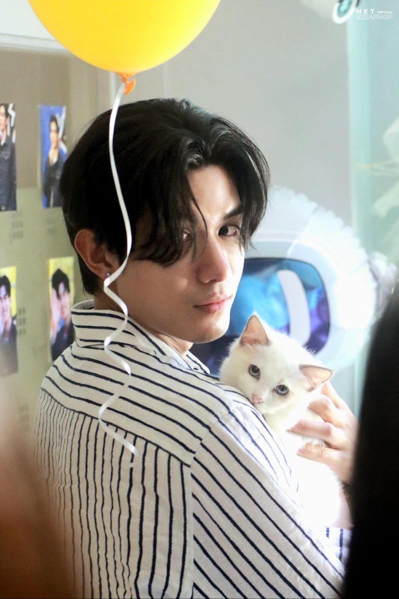 #TOINFINETYCAFE ✨️
🗓 13.07.2025

น้องมุนินกับน้องเน็ตใครจิกกล้องแรงกว่ากันคะ แอดติจูดดด 😏

#Net28thBDProject
<a href="/netsiraphop/">NET</a> #netsiraphop
#HappyNetDay2025
#HAPPINET