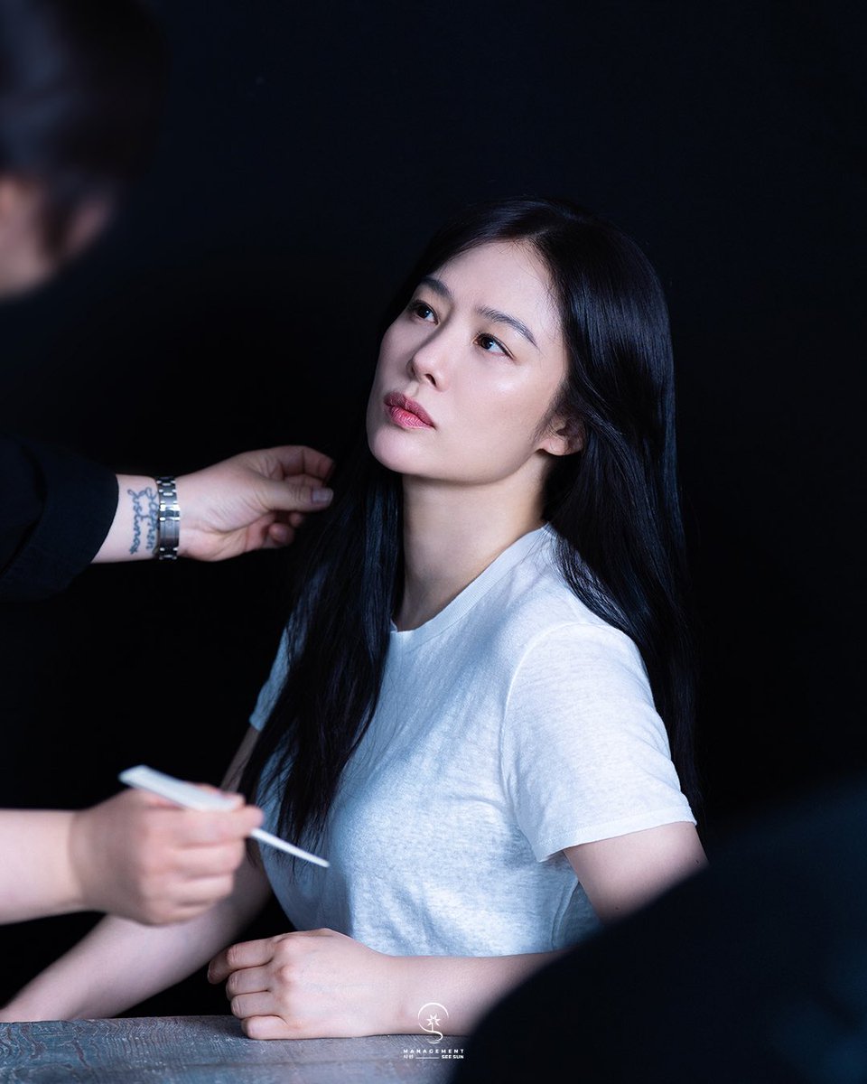 official_SEESUN's tweet photo. [매니지먼트시선] #시선zip 

매니지먼트 시선 프로필 촬영 비하인드 1탄 못 참지
이거 보면 나랑 하룰라라 가는거다😇

🔗 https://t.co/ZYJsYUQg4b 

#김인권 #김정현 #김현주 #박희순
#KimInKwon #KimJungHyun #KimHyunJoo #ParkHeeSoon https://t.co/hVbBBQnbE6