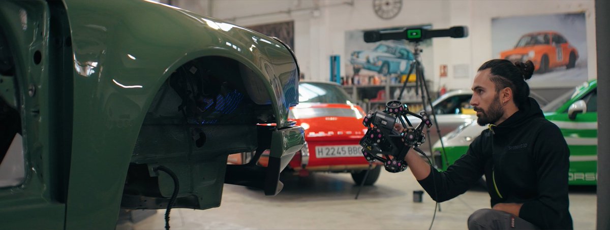Shining3D's tweet image. In Spain, the restoration team at Juliá Automobile took on a custom build for a 1995 Porsche 993. The team used SHINING 3D’s FreeScan Trak ProW for 3D scanning.
Read More: hubs.ly/Q03v7DkK0
#porsche #carrestoration #reverseengineering #shining3dmetrology #shining3d