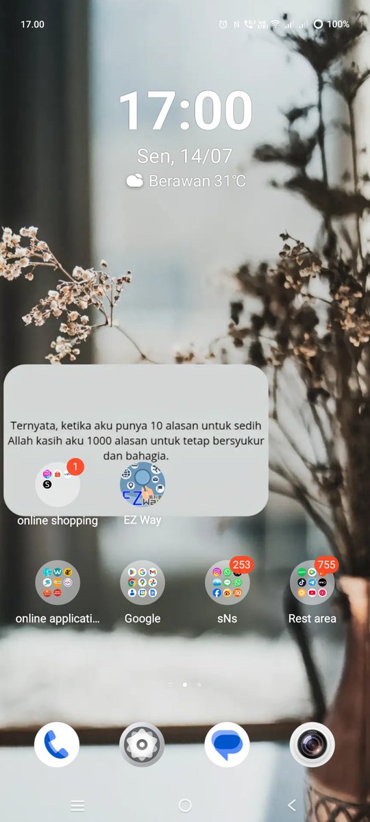 n1un1u12's tweet photo. Ketika gw pengen sambat, pas liat Home screen, gak jadi, langsung urung🥲🙏🏻
Bismillah kuat🙏🏻 https://t.co/5I6lMotVuH
