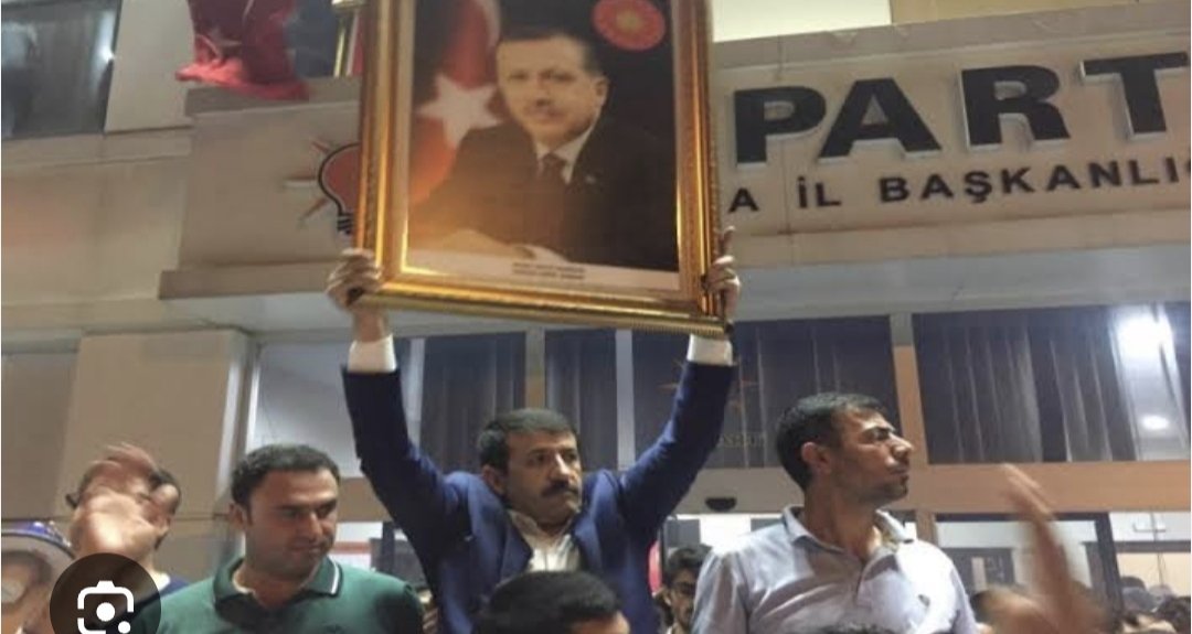 BU FOTOĞRAFI HEPİMİZ HATIRLIYORUZ BAŞKANIM

#15Temmuz Milli Birlik Günü .. Zaferin Adı Türkiye