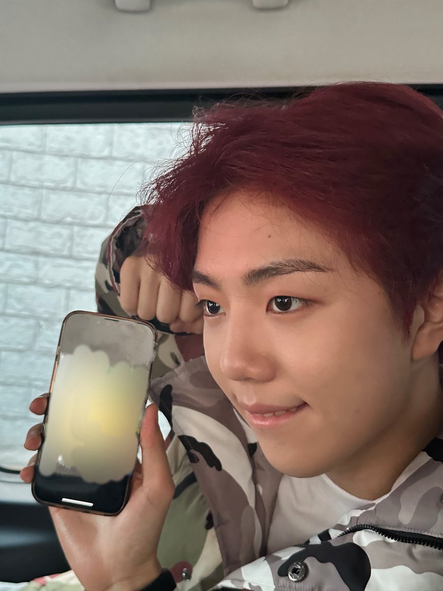 EVNNE_official's tweet image. 우리 운동메이트 막내 생일 축하한다잉 ㅎㅎ열심히 하는 모습 보기 좋다 늘 귀여운 막내로 있어주랑😁🎉

#EVNNE #이븐
#유승언 #YOOSEUNGEON