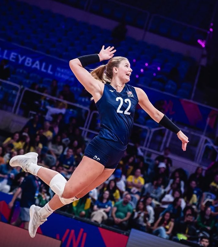 Sarah Franklin, Çin karşısında 3️⃣2️⃣ sayı üretti.

⚡️29 Hücum (29/54)
🙌 3 Blok
🛡️ %48 poz. sk (33 sk)
➕ 27 verimlilik