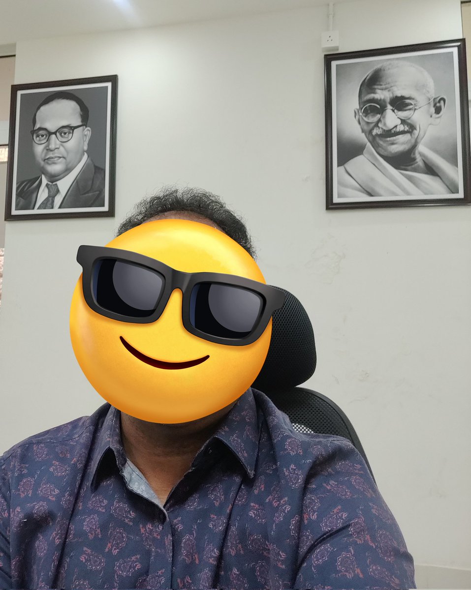 jayasankar's tweet image. Last day here. ഒന്ന് കളർ ആക്കി.