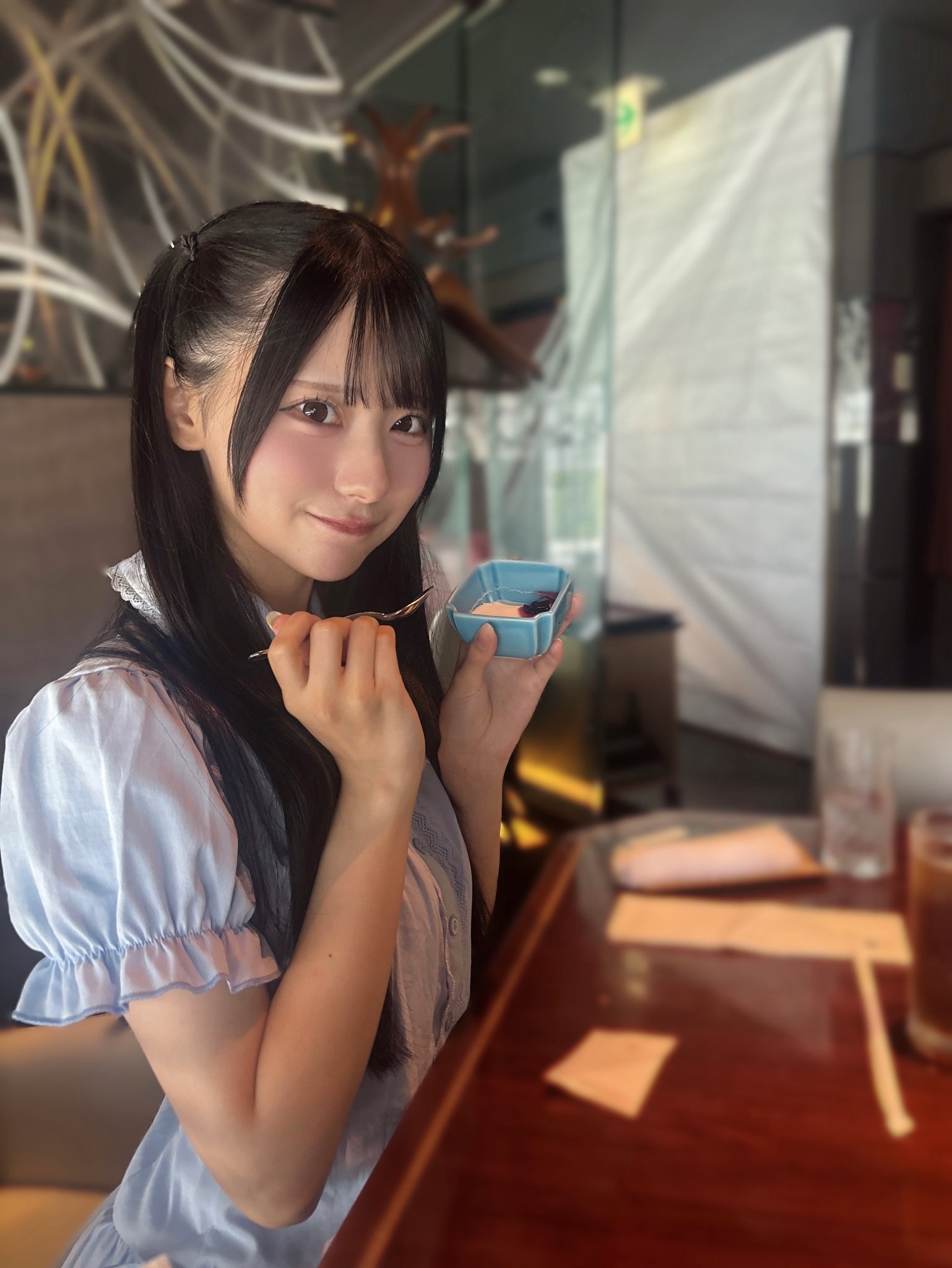 【ブロマイド】RainTree 綾瀬ことり 1stシングル衣装 直筆サイン入り ブロマイド】RainTree 綾瀬ことり 1stシングル衣装 直筆サイン