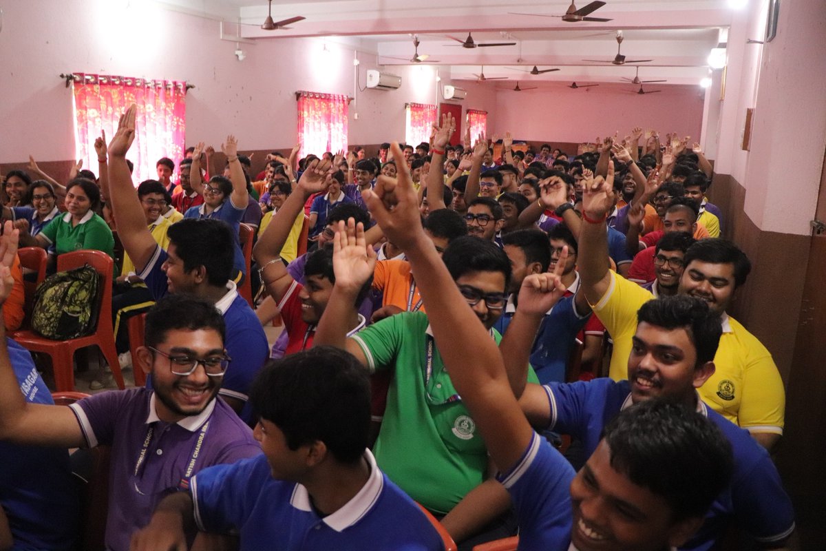 csir_iicb's tweet image. #CSIR Jigyasa Programme at Satish Chandra Memorial School, Chakdaha, Nadia on July 07, 2025. Students of Class XI and XII attended two lectures on ‘Artificial Intelligence: Friend or Foe?’ and ‘Understanding Cancer: What Goes Wrong in Our Cells’.