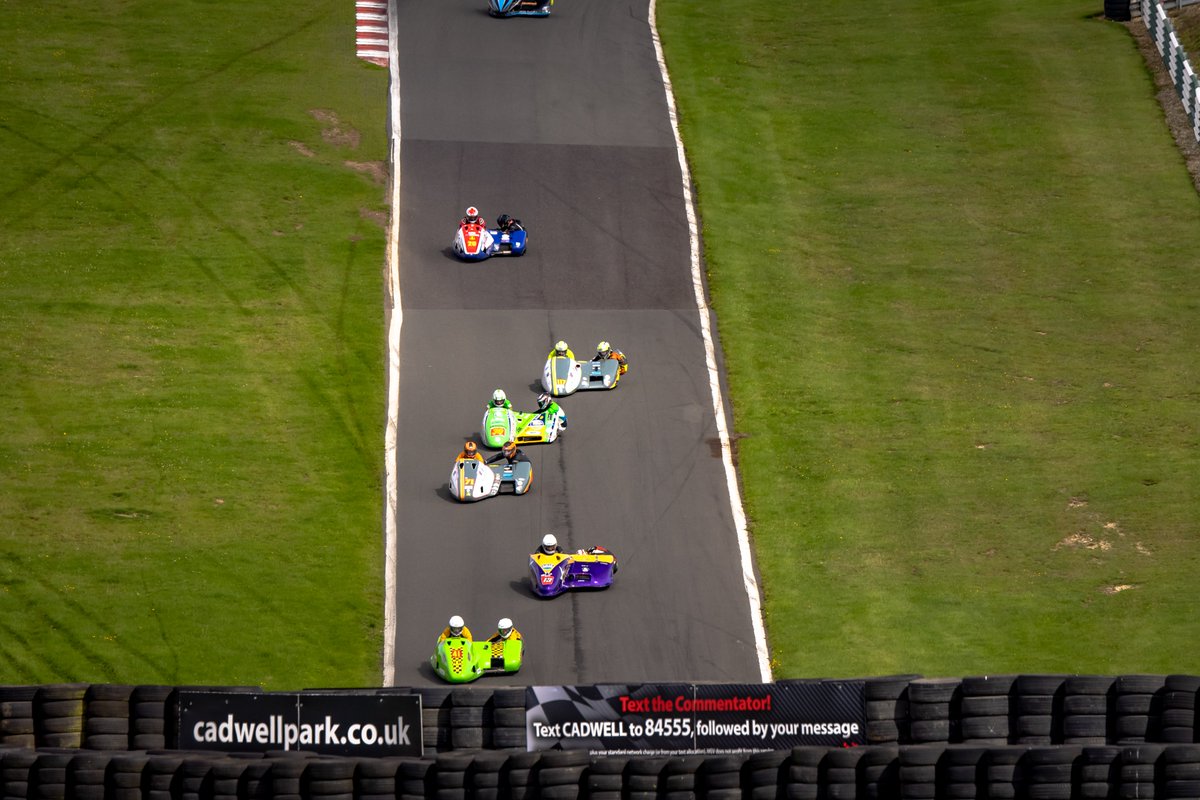 DoningtonParkUK's tweet image. The BMCRC International Sidecar Revival races into Cadwell Park on 2/3 August🏁
Daring riders in the British Sidecar Championship will headline, complemented by an eclectic mix of categories👀
Discounted tickets are available 🎟 Under-13s go FREE
🔗: cadwellpark.co.uk/2025/august/bm…
