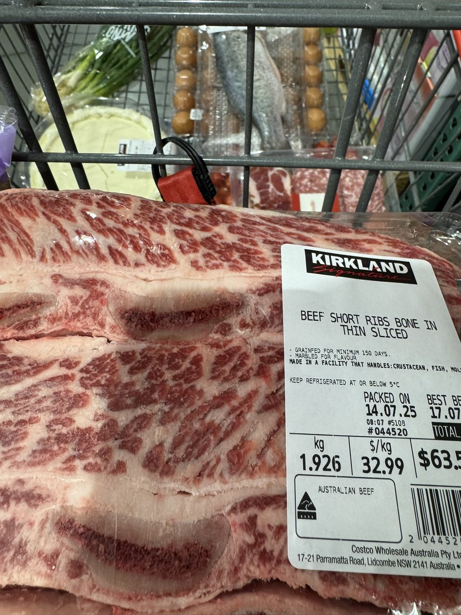 fruitplatterG5's tweet image. 下午去得早挑到了上好的雪花

剔了肉烤

骨头留着熬汤🤤