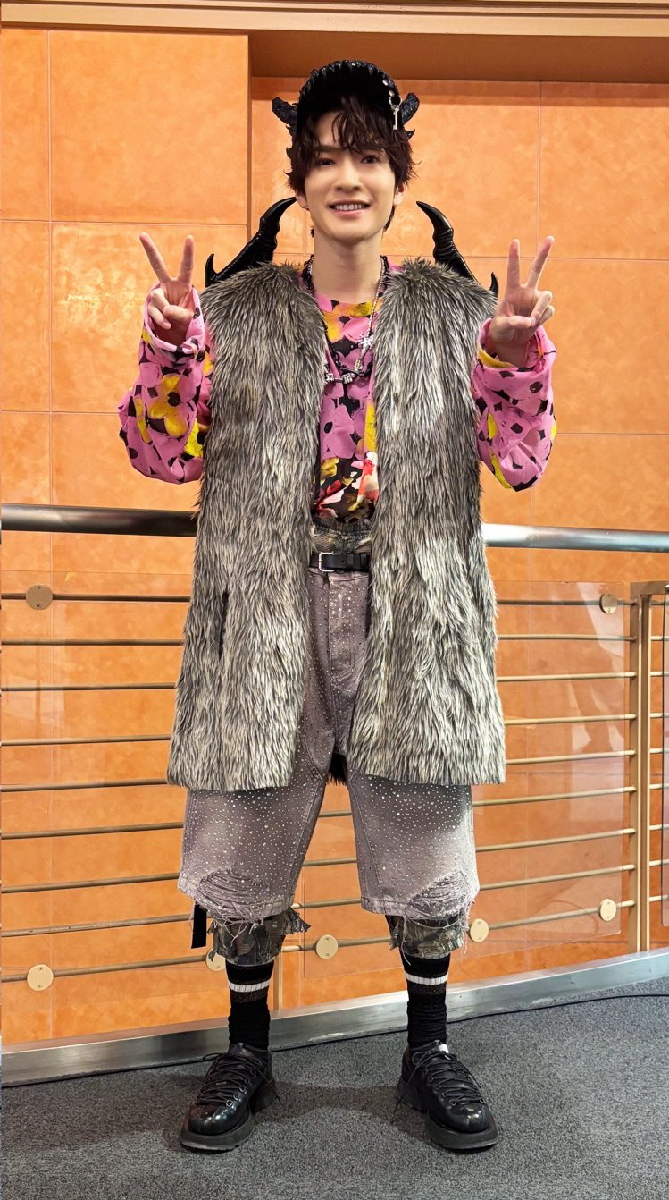 Snow Man Clothing on X: 