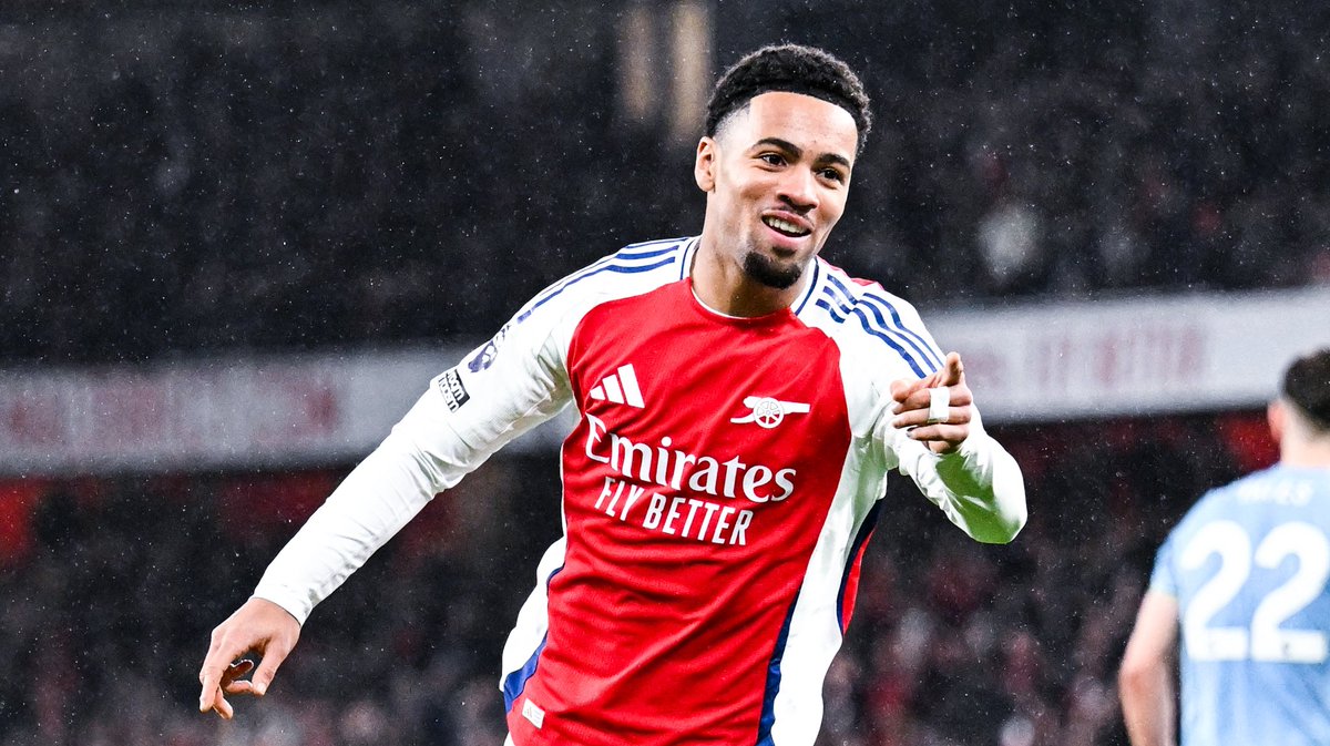 🚨𝐄𝐗𝐂𝐋: Ethan Nwaneri is ready to put the pen on the paper. #AFC <a href="/PurplePanel/">Purple Panel</a>