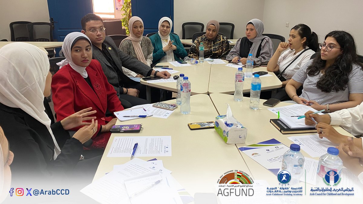 ArabCCD's tweet image. ادراكا لأهمية التطوع خاصة بين الشباب، عقدت #أكاديمية_طفولة_العربية_للتدريب_وتنمية_القدرات ACTA  التابعة للــــ #المجلس_العربي_للطفولة_والتنمية جلسة حول &quot;تمكين الشباب من أجل المشاركة التطوعية لخدمة قضايا الطفولة العربية&quot;، حيث اقترح الحضور من الشباب القيام بعدد من الآليات الداعمة…