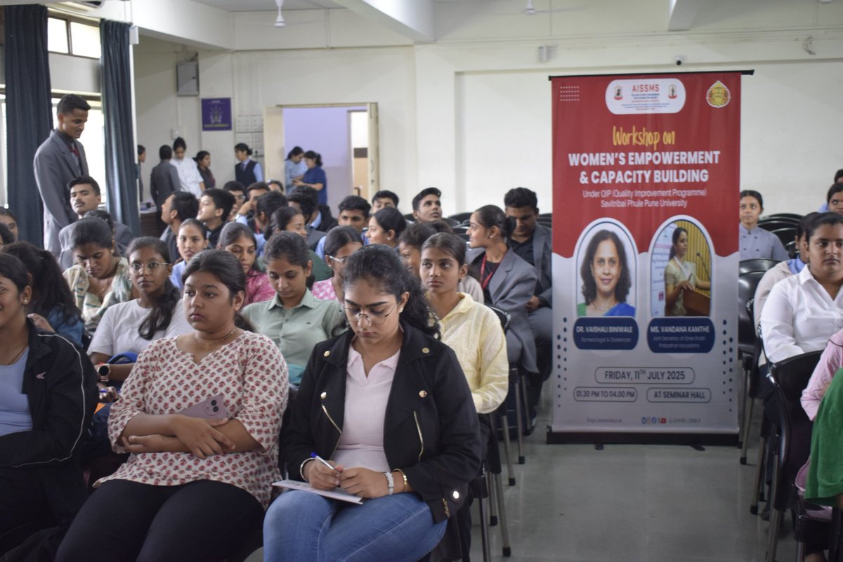 AISSMS_CHMCT's tweet photo. obstetrician, and Ms. Vandana Kamthe, Joint Secretary of Stree Shakti Prabodhan Kanya Disha. An afternoon filled with awareness, strength, and sisterhood!
Website:-https://t.co/BKp5stWLh5
#AISSMS #CHMCT #HOSPITALITY #PUNE #EDUCATION #WOMEN #QIP #SPPU #INTERNATIONAL #PLACEMENT https://t.co/iNq4FK3XGB