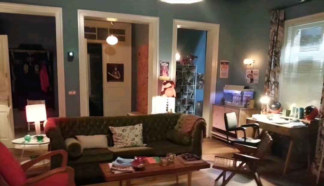 hic gitmedigim ama gitsem yabancilik cekmicem ev