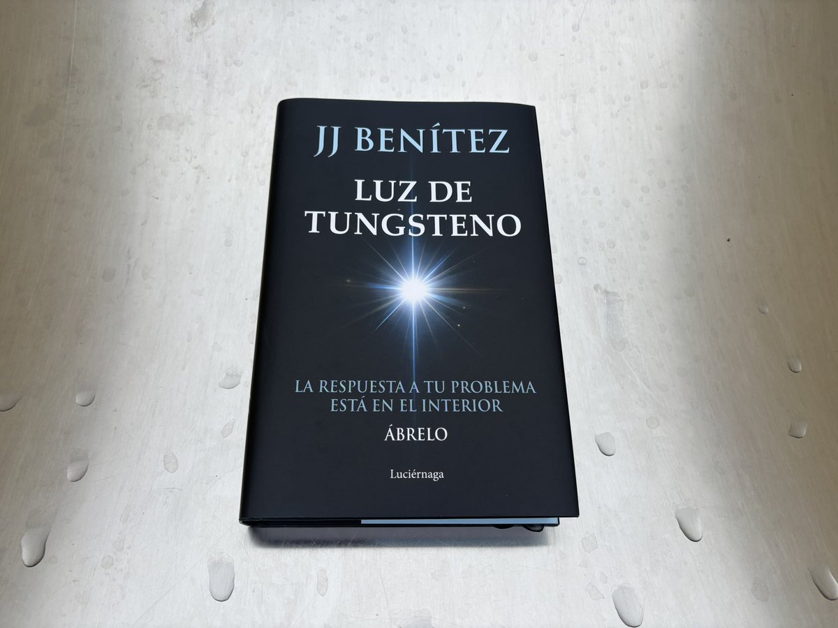 #195 “Cada decisión es una nueva etapa”. 

JJ Benítez, Luciérnaga. 

📚 librerialapilarica.com/libro/luz-de-t… 

#lapilaricarecomienda #mieres #yocomproenmieres #laslibreriasimportan #tulibreriaesdebarrio #laslibreriasrecomiendan #laslibreriasnostocan #todostuslibros #luzdetungsteno #jjbenitez