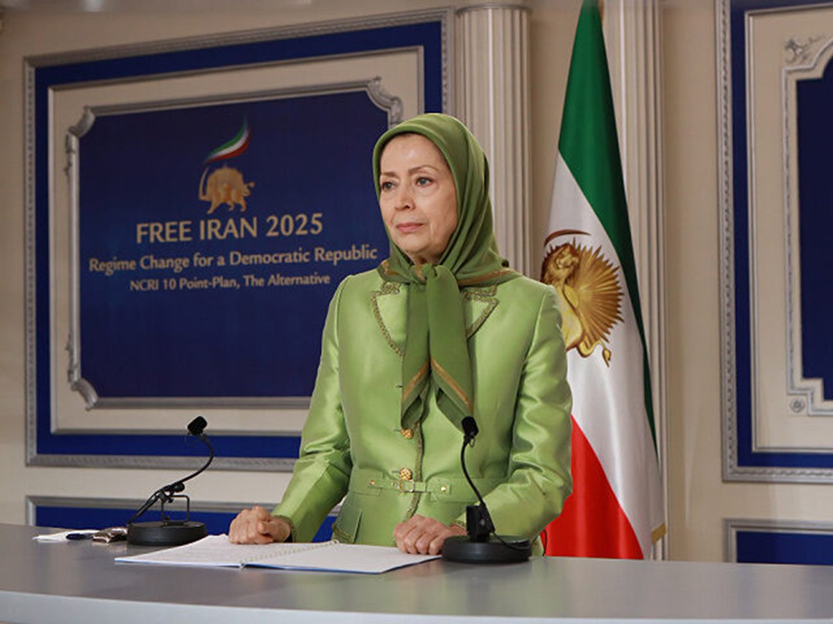 Ali Safavi (@amsafavi) on Twitter photo Excellent interview by <a href="/Maryam_Rajavi/">Maryam Rajavi</a> with <a href="/JoshuaKlein_/">Joshua Klein</a> of <a href="/BreitbartNews/">Breitbart News</a>
“We do not seek power; our purpose is to restore it to its rightful owners — the people of Iran.”
A must-read! 👇
breitbart.com/middle-east/20… Excellent interview by <a href="/Maryam_Rajavi/">Maryam Rajavi</a> with <a href="/JoshuaKlein_/">Joshua Klein</a> of <a href="/BreitbartNews/">Breitbart News</a>
“We do not seek power; our purpose is to restore it to its rightful owners — the people of Iran.”
A must-read! 👇
breitbart.com/middle-east/20…