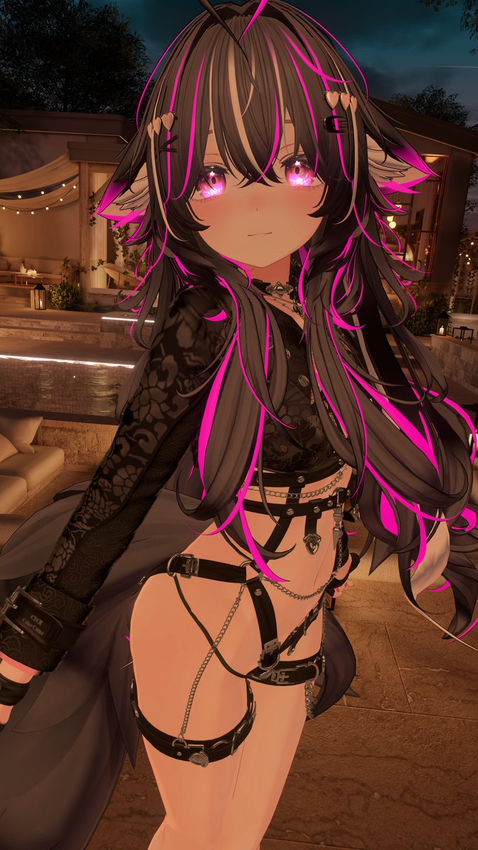 rose_blackwolf's tweet photo. Which one do you like more~? https://t.co/EXM8PxMHlf