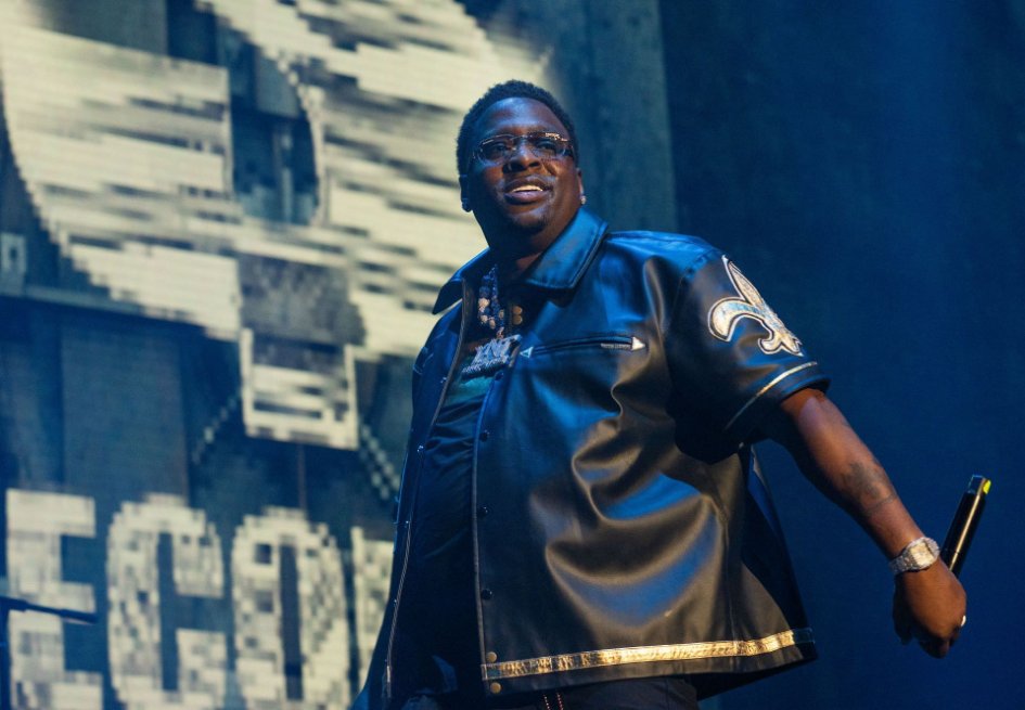 car15on's tweet photo. Hot Boys' Turk threatens legal action after being dropped from Cash Money's 30th Anniversary Tour over a contract and payment dispute. Drama unfolds ahead of upcoming shows. https://t.co/HazOSWynaT https://t.co/SZlbAxKTWX
