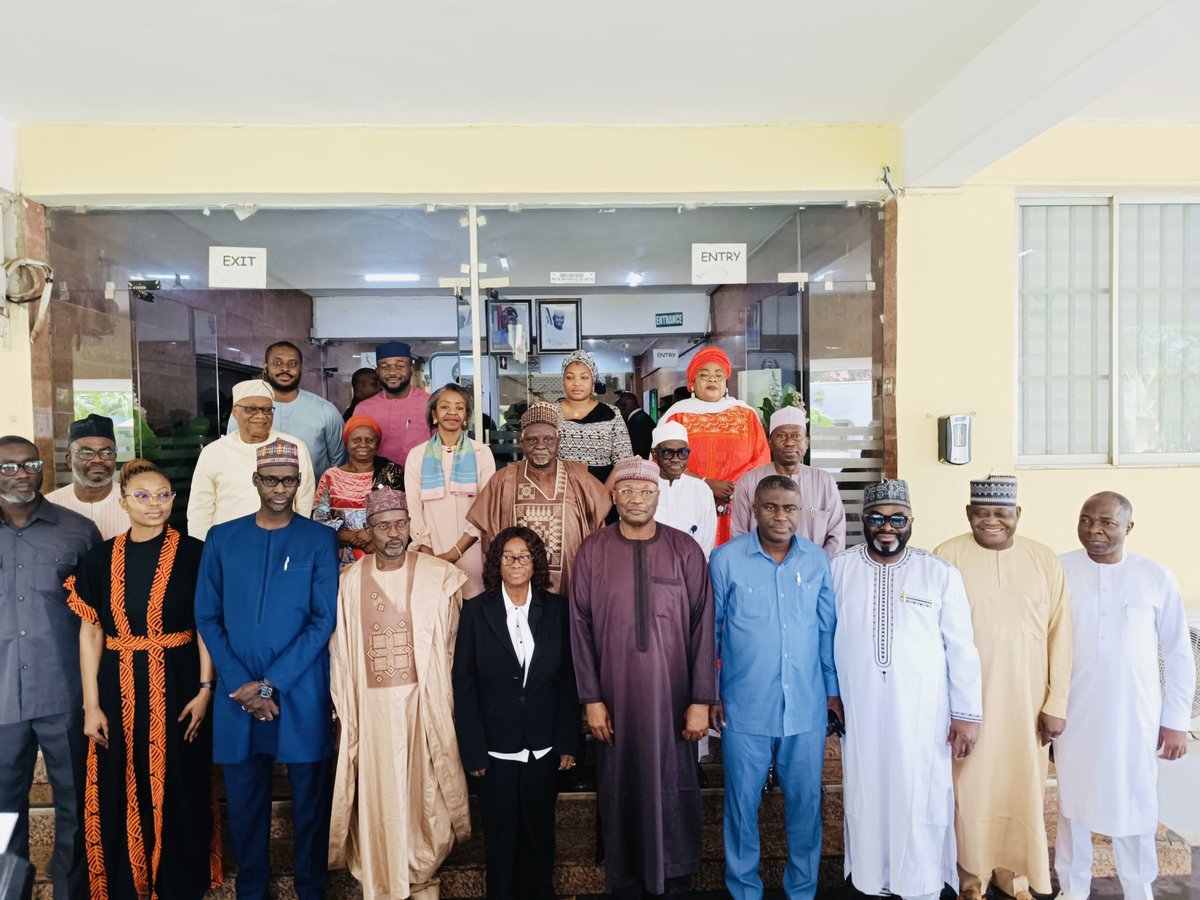 INEC Hosts ECONEC Post Election Mission, Reaffirms Commitment To Electoral Reform
inecnews.com/inec-hosts-eco…