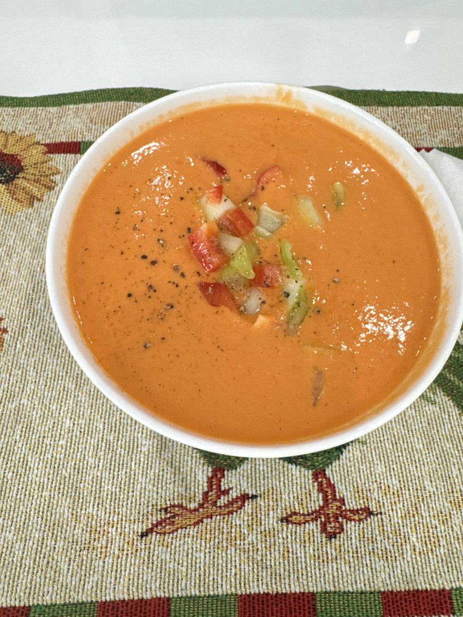 Even my gazpacho got up and started walking away 😂 oh well