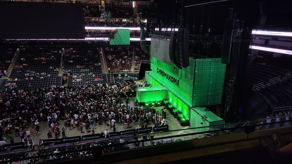 chromakopia night 2