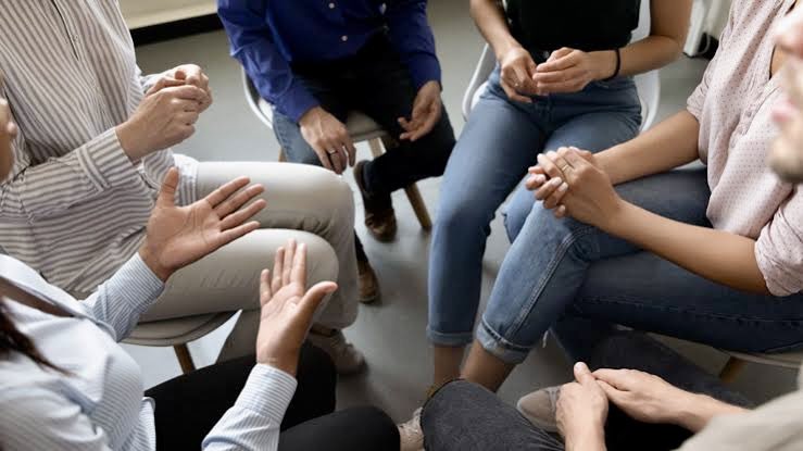 ADNQro's tweet image. #Salud ⚕️ Ofrecen 20 becas para tratamiento contra adicciones en Querétaro

Las becas cubren tres meses de internamiento en centros certificados por CONASAMA; la convocatoria inicia el 28 de julio.

👉🏼 adninformativo.mx/ofrecen-20-bec…