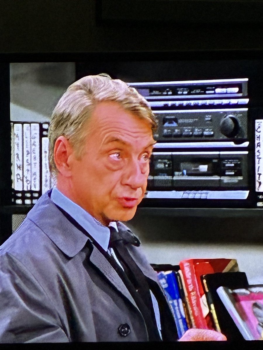 ShellyFromCali's tweet image. Don’t eff w Bookman.