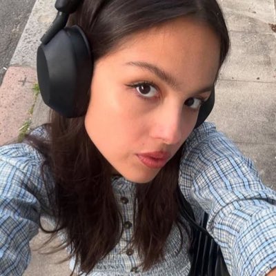 loustati's tweet image. #NovaFotoDePerfil