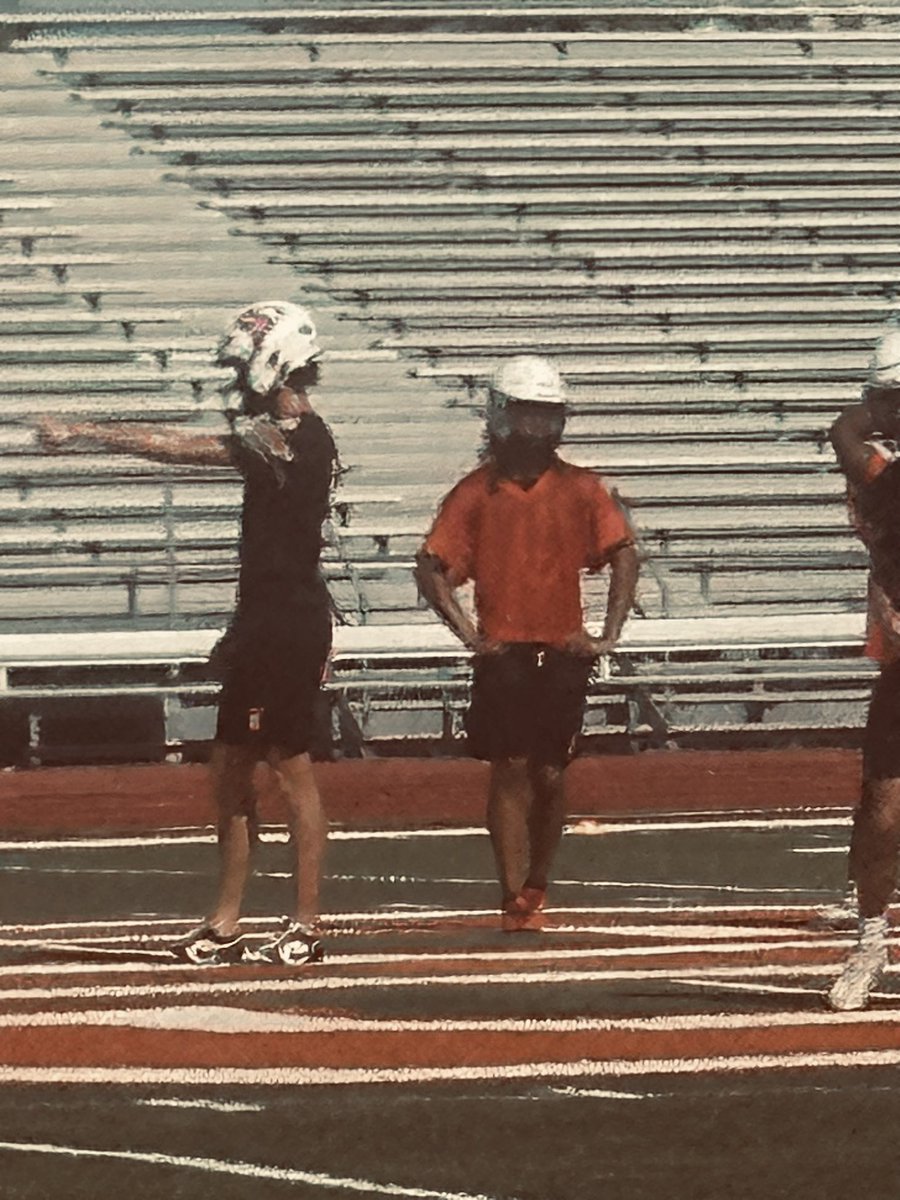 Great First Day! 🟠⚫️ #WeAreSarasota <a href="/Bat_t3/">Bat-T</a> <a href="/Sarasota_FB/">Sarasota Football</a>