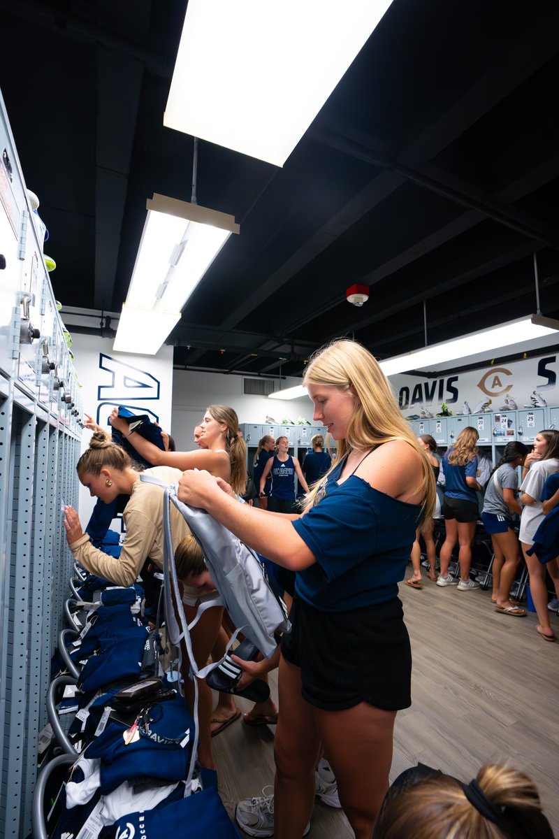 UC Davis Womenβs Soccer (@ucdaviswsoc) on Twitter photo Gear Day β
Counting down the days till our season opener on August 14! π
#GoAgs Gear Day β
Counting down the days till our season opener on August 14! π
#GoAgs