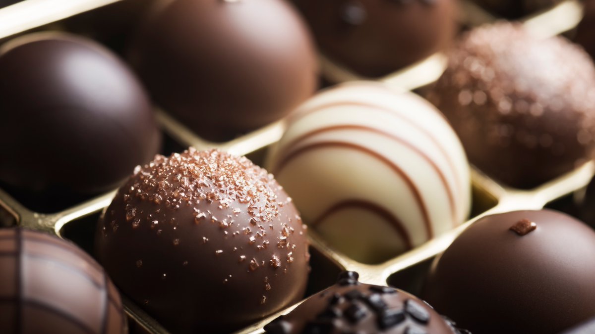 TrveSIazac's tweet image. 🚨🇬🇧 Keir Starmer has BANNED Belgian Chocolate and Moomins in the UK
He said, “It’s not a British value, but European degeneracy.”
What are your thoughts on this?