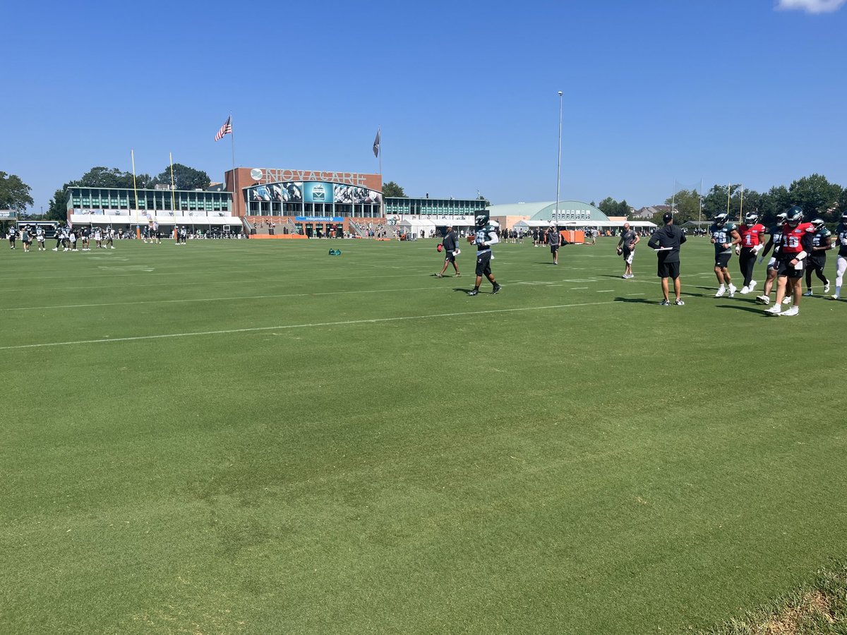Coach Mike Sirianni (@coach_sirianni) on Twitter photo Learning a little football two weeks before camp! Learning a little football two weeks before camp!