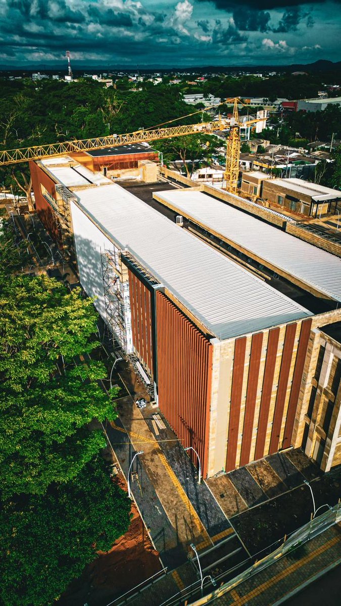 Esta es la sede de la universidad del sur en Montería, Córdoba. 

Se construye entre la ESAP nacional y la alcaldía de la ciudad.