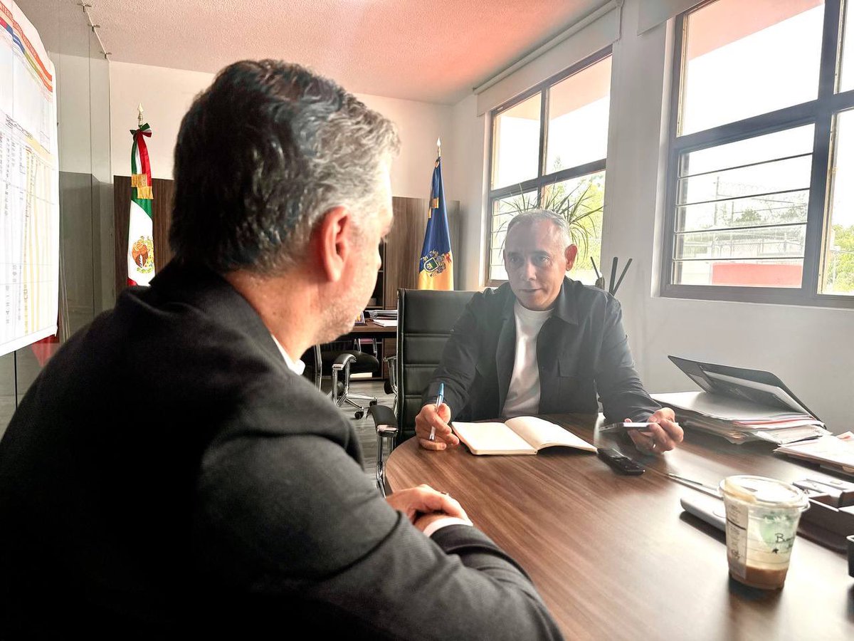 Alberto Esquer (@albertoesquerg) on Twitter photo Un gusto trabajar en equipo con mi buen amigo <a href="/ChecoBarrera/">Checo Barrera</a>, coordinador de Relaciones Institucionales del Gobierno de Jalisco.
Dialogamos sobre acciones importantes a implementa, en vista de los grandes eventos internacionales que están próximos a celebrarse en nuestra Un gusto trabajar en equipo con mi buen amigo <a href="/ChecoBarrera/">Checo Barrera</a>, coordinador de Relaciones Institucionales del Gobierno de Jalisco.
Dialogamos sobre acciones importantes a implementa, en vista de los grandes eventos internacionales que están próximos a celebrarse en nuestra