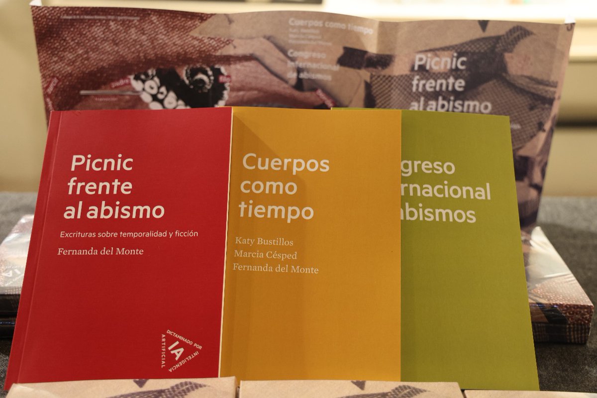 lauammx's tweet image. 🎭 En el Centro Cultural y Académico Teatro Casa de la Paz de la UAM se presentó el proyecto transmedia Picnic frente al abismo, de la dramaturga, escritora e investigadora Fernanda del Monte. La propuesta reflexiona sobre la percepción del tiempo, la creación colectiva y la…