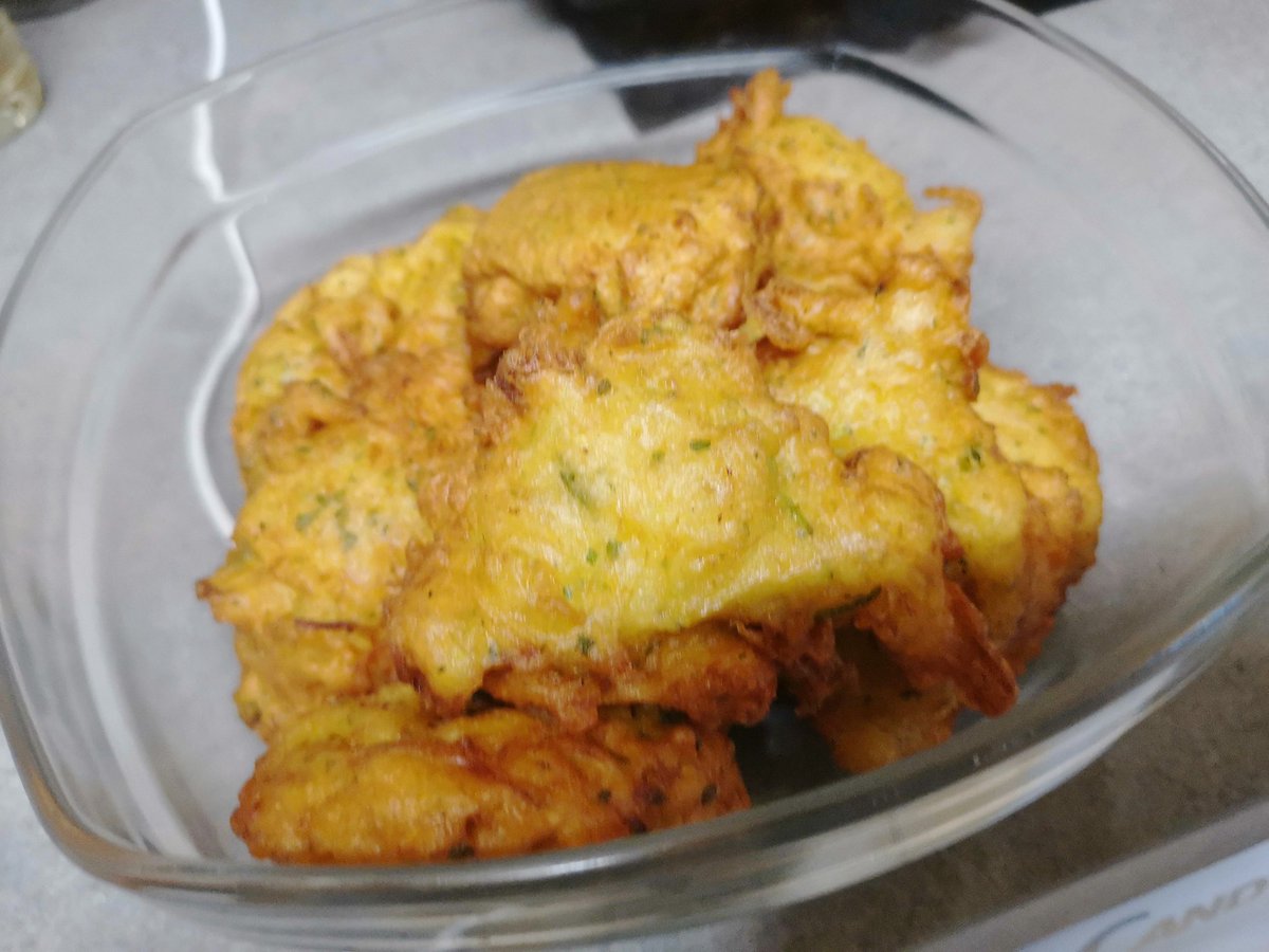 kittylt's tweet image. Beignets de courgettes au curcuma