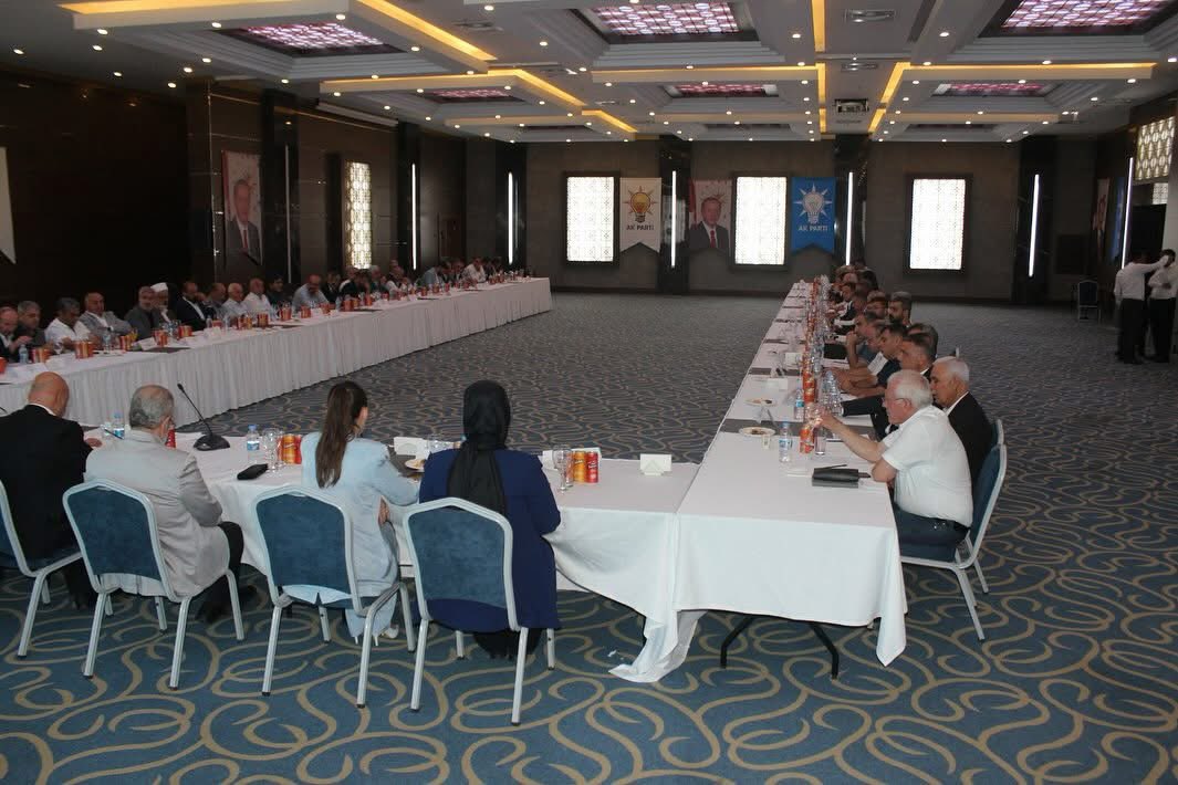 AK Parti Genel Merkez Sivil Toplum ve Halkla İlişkiler Başkanlığı tarafından düzenlenen Sivil Toplum Kuruluşları ile İstişare Toplantısına katılım sağladık.