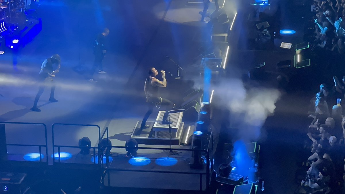 Crystal Uhiren Ed. S. (@mrsuteachestech) on Twitter photo Experiences > Gifts. Summer of ‘99 Tour with <a href="/Creed/">Creed</a> Thanks for the memories. Great show. Experiences > Gifts. Summer of ‘99 Tour with <a href="/Creed/">Creed</a> Thanks for the memories. Great show.