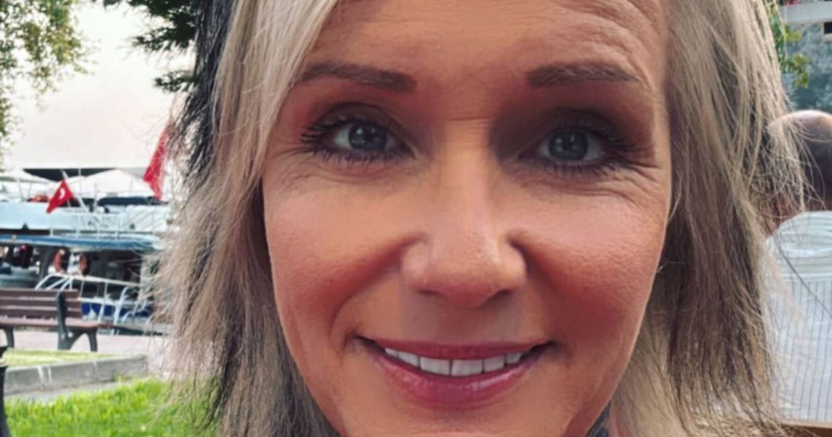 dailystar's tweet image. A British comedian is staring down the barrel of a three-year prison stint after allegedly swiping clothes from a Turkish Zara store – despite returning to apologise and cough up the cash.
dailystar.co.uk/news/latest-ne…
